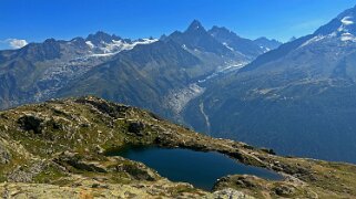 Lacs des Chéserys 2210 m null