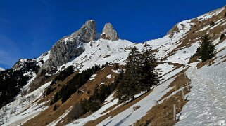 Les Jumelles 2215 m Rando 2024