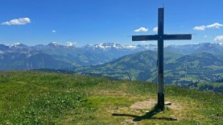Hundsrügg 2047 m Rando 2025