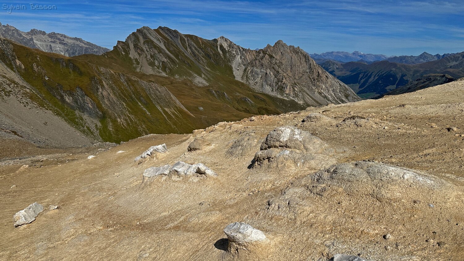 Combe de l'A - Col du Névé fr la Rousse 2752 m Rando 2025