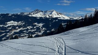 Feutersoey - Blattipass Rando 2025