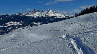 Feutersoey - Blattipass Rando 2025