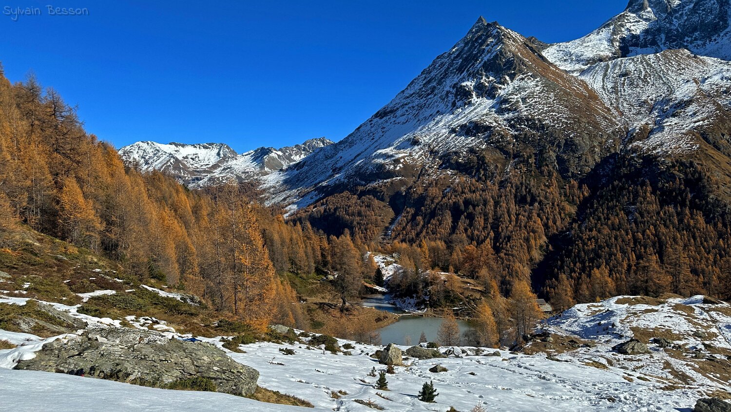Le Lac Bleu 2091 m - Val d'Arolla Rando 2025