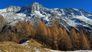 Le Lac Bleu 2091 m - Val d'Arolla null