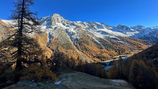 Le Lac Bleu 2091 m - Val d'Arolla null