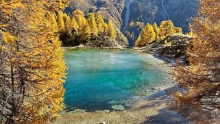 Le Lac Bleu 2091 m - Val d'Arolla null