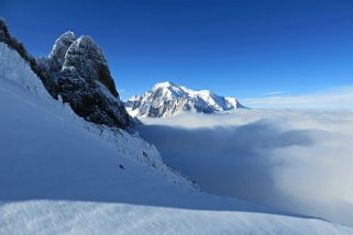 Les Drus 3754 m - Mont-Blanc 4810 m Ski Chamonix 2015