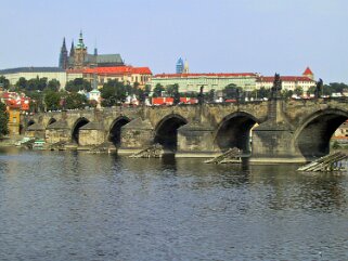 2001 Prague et Budapest