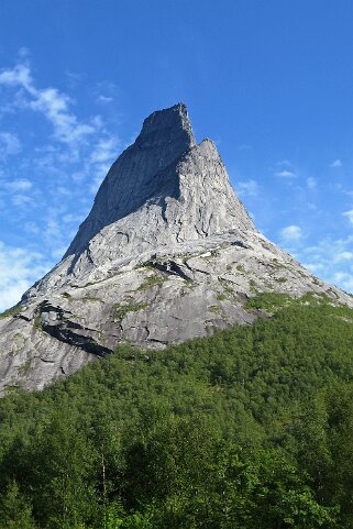 Stetinden 1392 m Norvège 2006