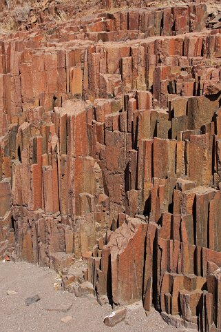 Organ Pipes - Twyfelfontein Namibie 2010