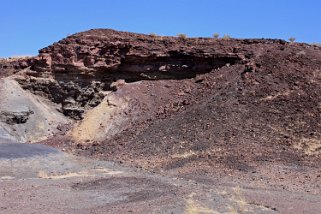 Burnt Mountain - Twyfelfontein Namibie 2010