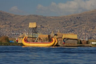 Les îles flottantes des Uros Pérou 2012