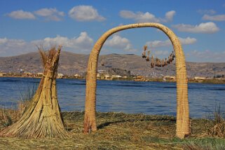 Les îles flottantes des Uros Pérou 2012