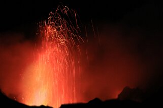 Stromboli 926 m Italie 2015