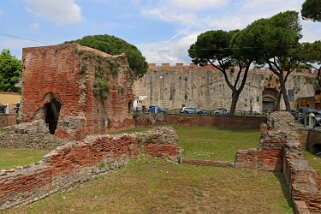 Bagni di Nerone - Pisa Italie 2015