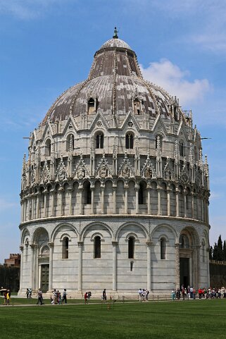 Battistero - Pisa Italie 2015