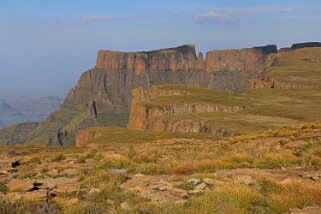 Amphithéâtre - Devil's Tooth 3047 m Afrique du Sud 2019