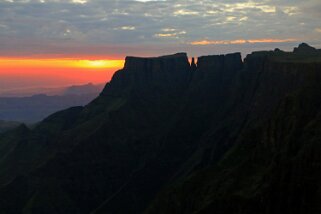 Amphithéâtre - Devil's Tooth 3047 m Afrique du Sud 2019