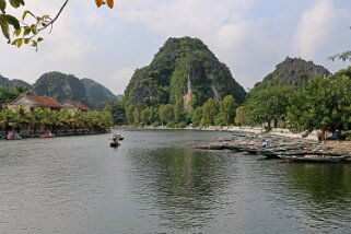 Dam Khê Ngoài - Tam Coc Vietnam 2019