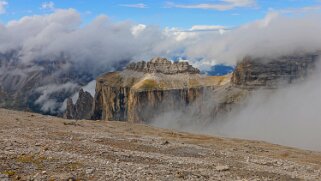 Massif du Sella - Sas Pordoi 2950 m Dolomites 2022