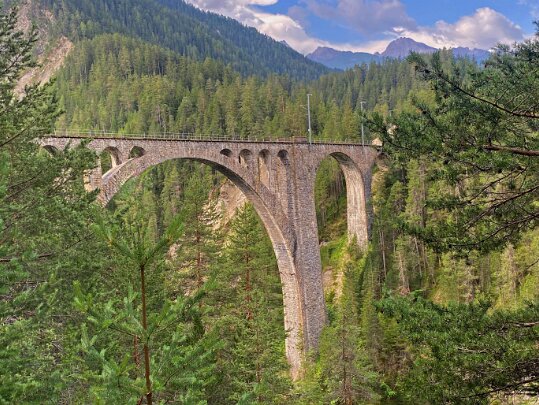 Davos Wiesen - Filisur Grisons - Suisse