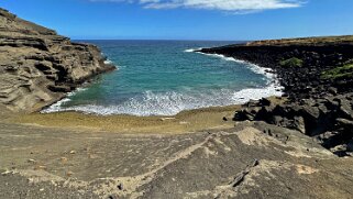 Papakolea Green Sand Beach - Big Island Hawaii 2024