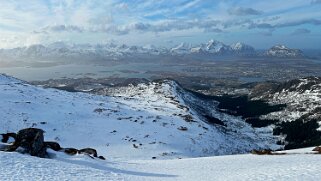 Smørdalskammen 437 m - Lofoten Lofoten 2024