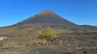 Pico de Fogo 2829 m - Parque Natural do Fogo Cap-Vert 2025