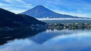 Lac Kawaguchi - Fujikawaguchiko - Mont Fuji 3776 m Japon 2025