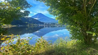 Lac Kawaguchi - Fujikawaguchiko - Mont Fuji 3776 m Japon 2025