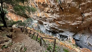 Site archéologique de Tiscali - Valle di Lanaitto null