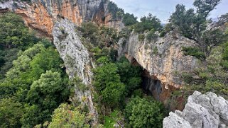 Site archéologique de Tiscali - Valle di Lanaitto null