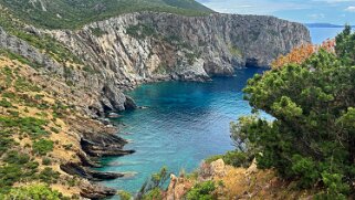 Baia dei faraglioni null