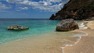 Cala Mariolu null