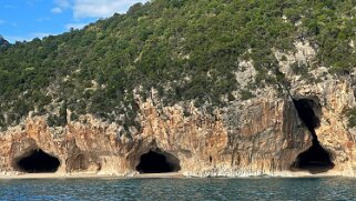 Cala Luna null