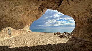 Cala Luna null