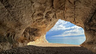 Cala Luna null
